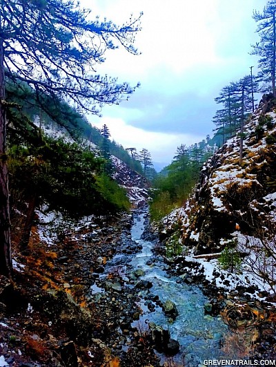 ΣΜΟΛΙΚΑΣ ΒΑΛΙΑ ΚΙΡΝΑ