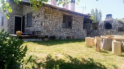 ΚΑΤΑΦΥΓΙΟ ΛΥΚΟΣΤΡΑΤΑ